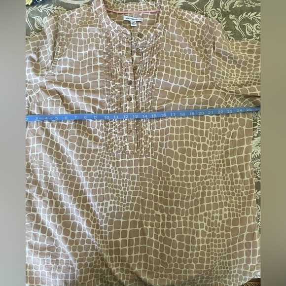 Isaac Mizrahi giraffe Animal Print Top plus size 2X tunic button up - Picture 7 of 7